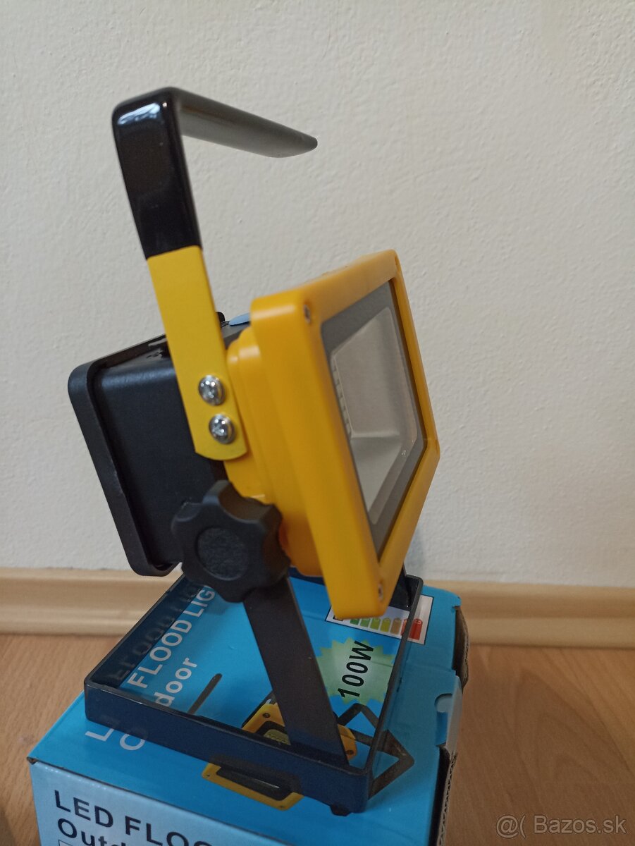 Prenosné vysokovýkonné nabíjateľné Led svietidlo / lampa - 5