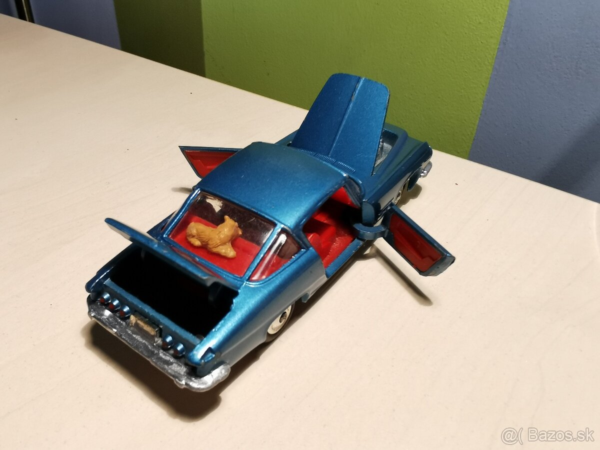 Corgi toys Ghia Chrysler - 5