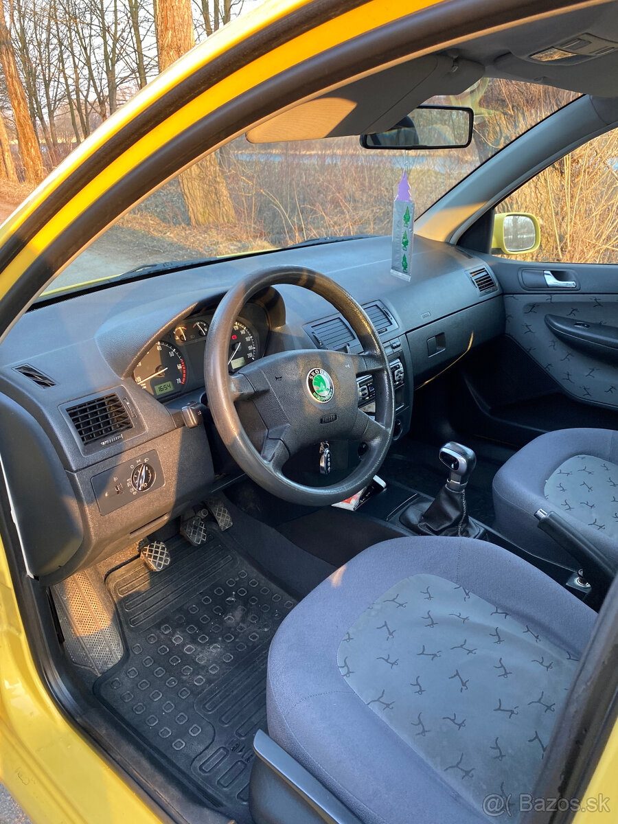 Škoda Fábia 1,4 mpi 50kw - 5