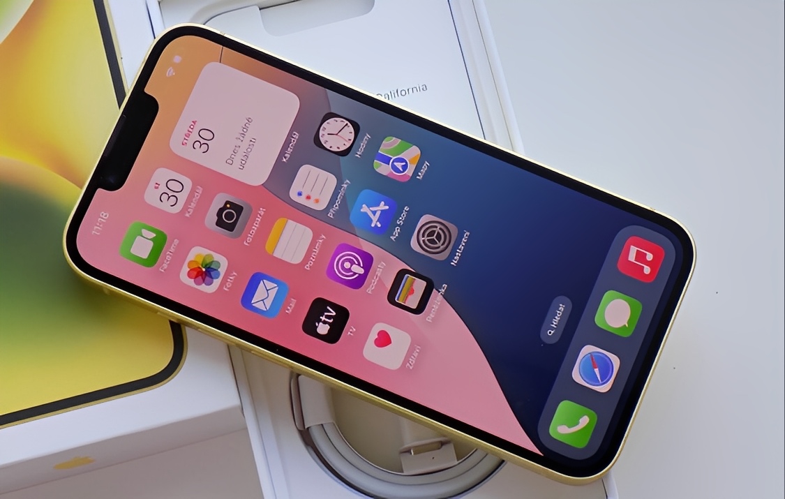 iPhone 14 Yellow BATERIE 100% TOP - 5