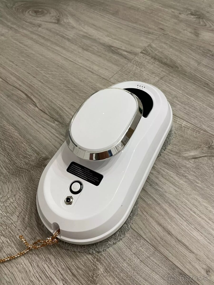 Roboticky umývač okien - 5