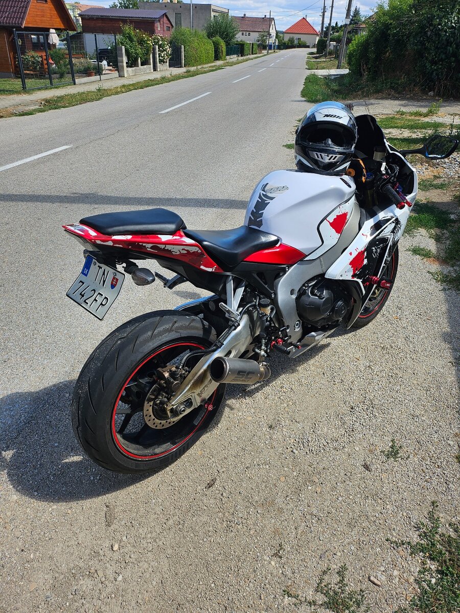 HONDA CBR 1000 RR - 5