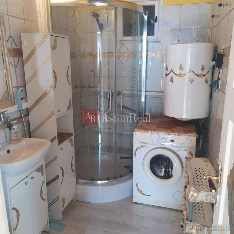 Predaj Rodinný dom s pozemkom 350 m2, Lipt.Mikuláš/Okoličn - 5