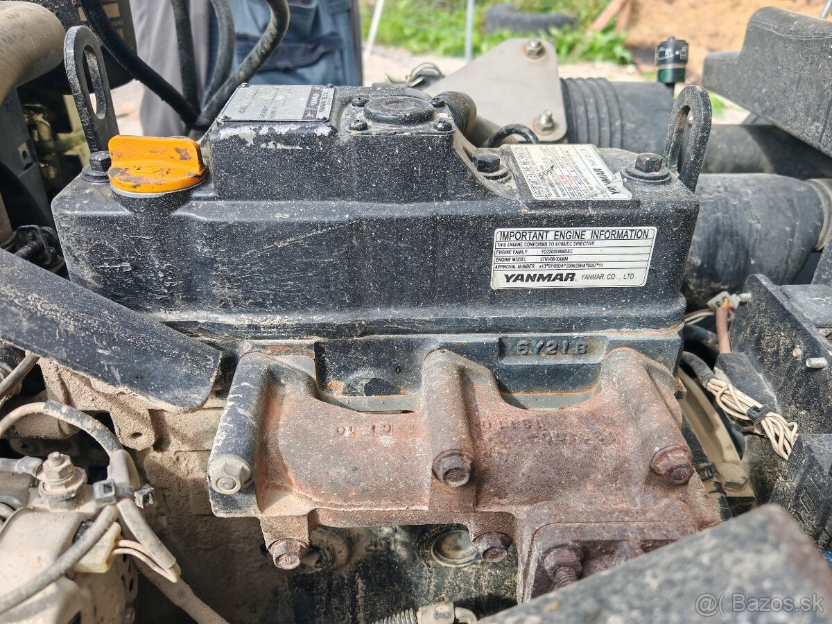 Vibračný cestný valec - 5