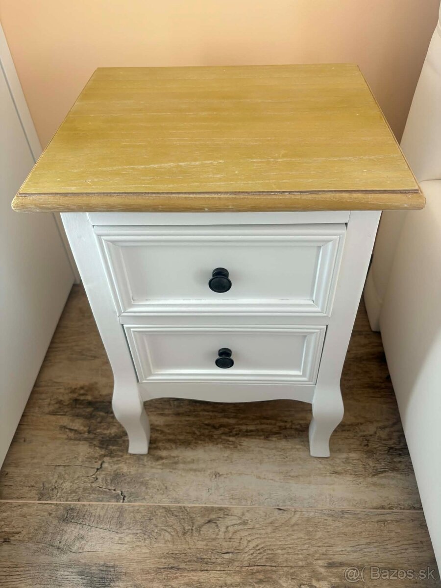 Nočný stolík - 5