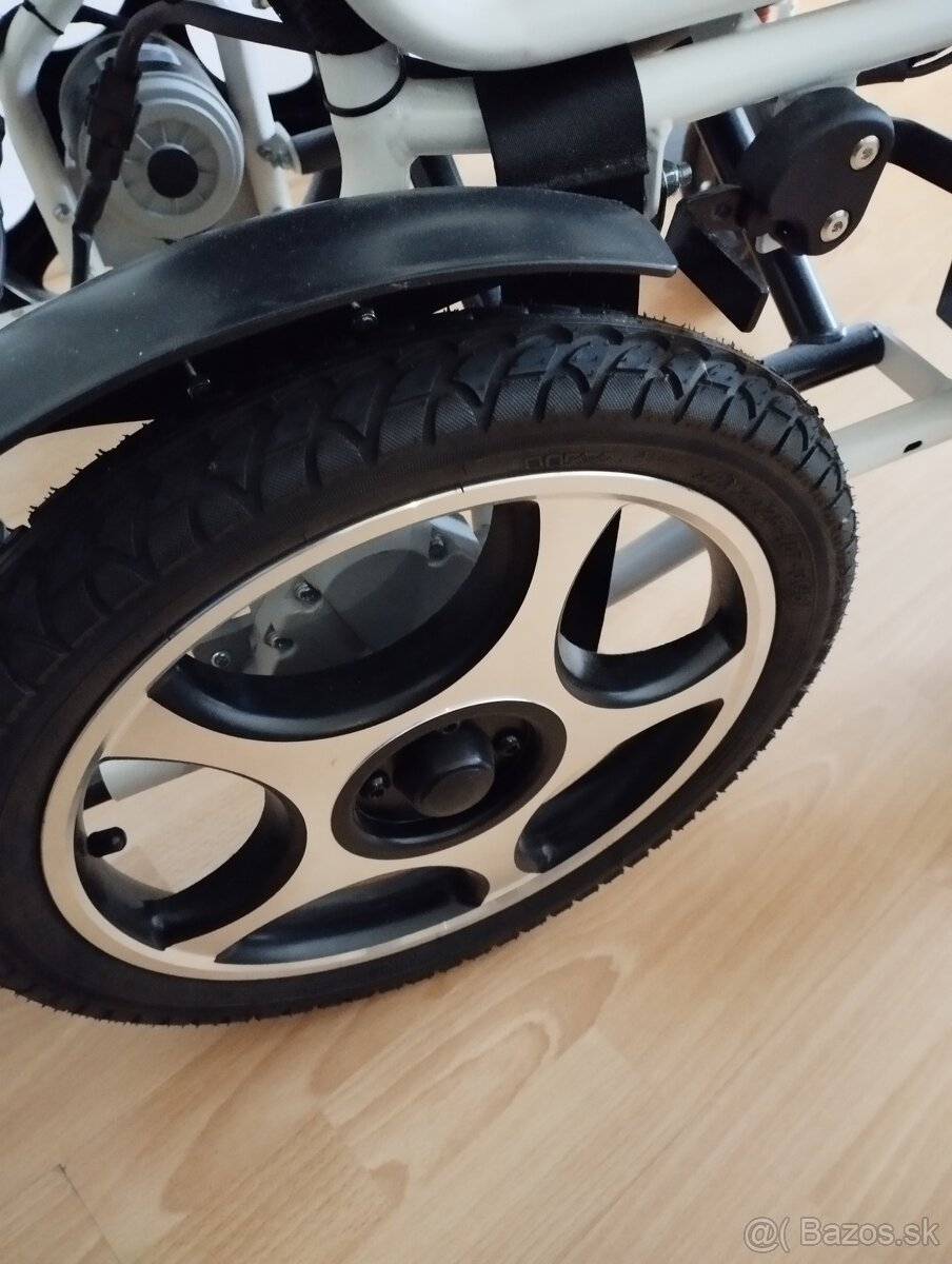 Predám elektrický invalidný vozík AT52304 - 5