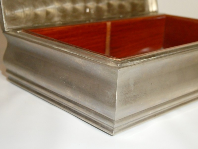 Art deco kazeta - striebrená Alpacca dekor jemná linka - 5