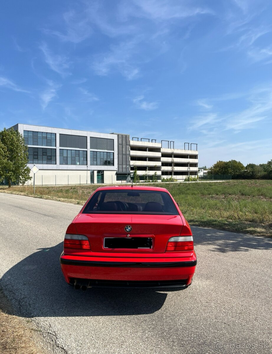 BMW M3 E36 3.0L // S50B30 // 210 kW // 1994 - 5