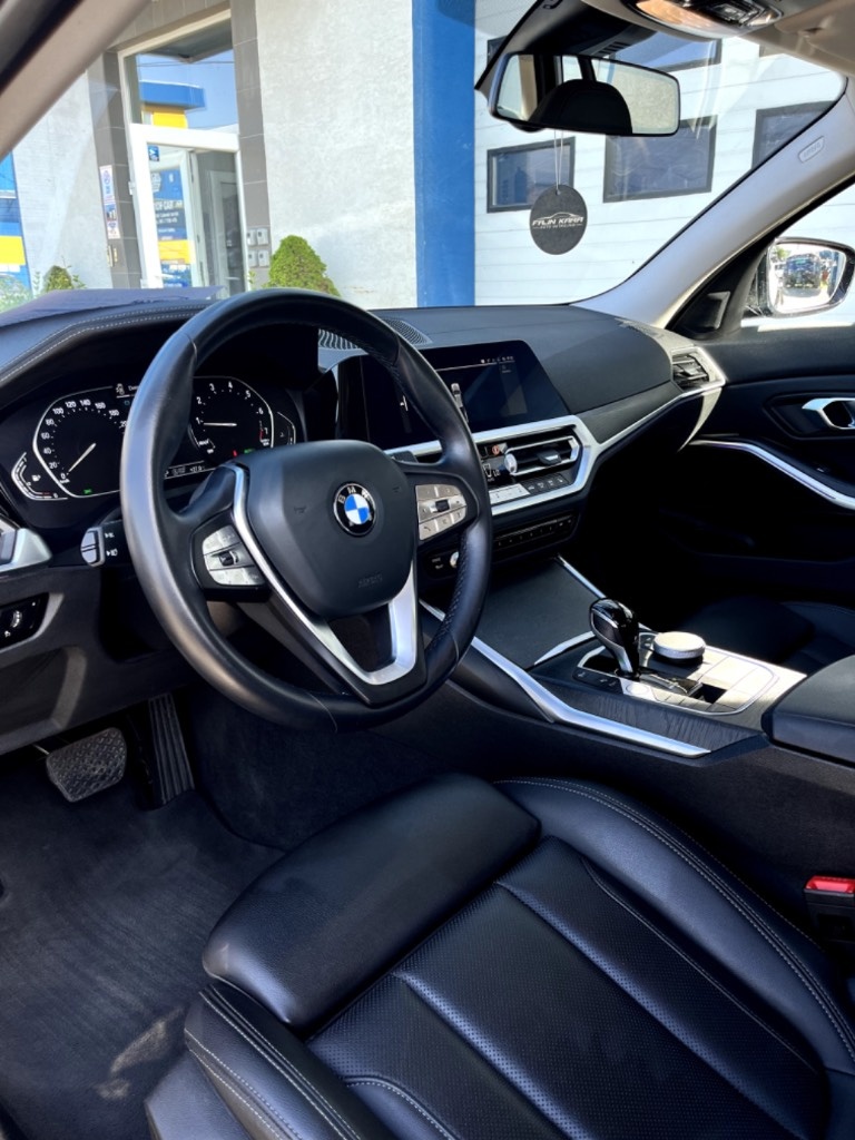 BMW 318i - 5