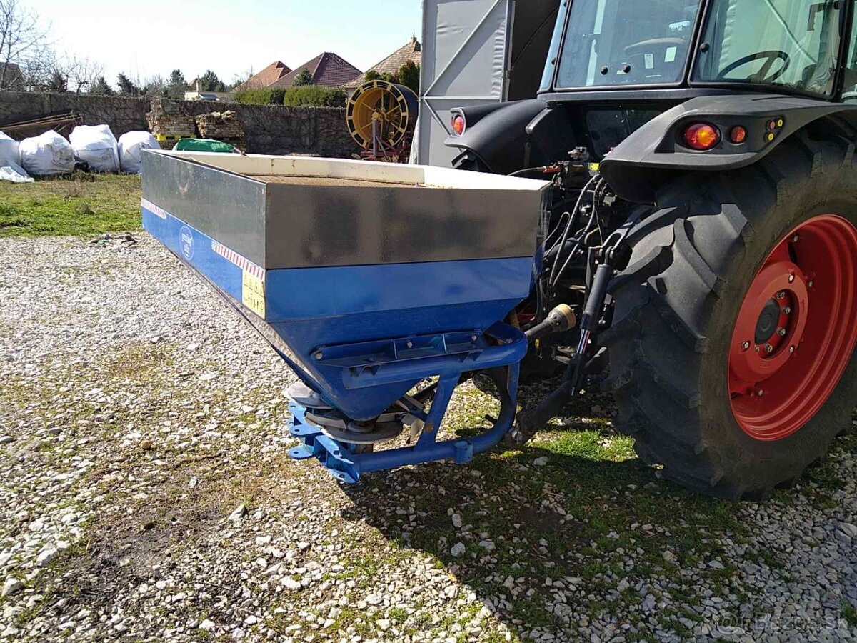 Rozmetadlo priemyselných hnojív - 5