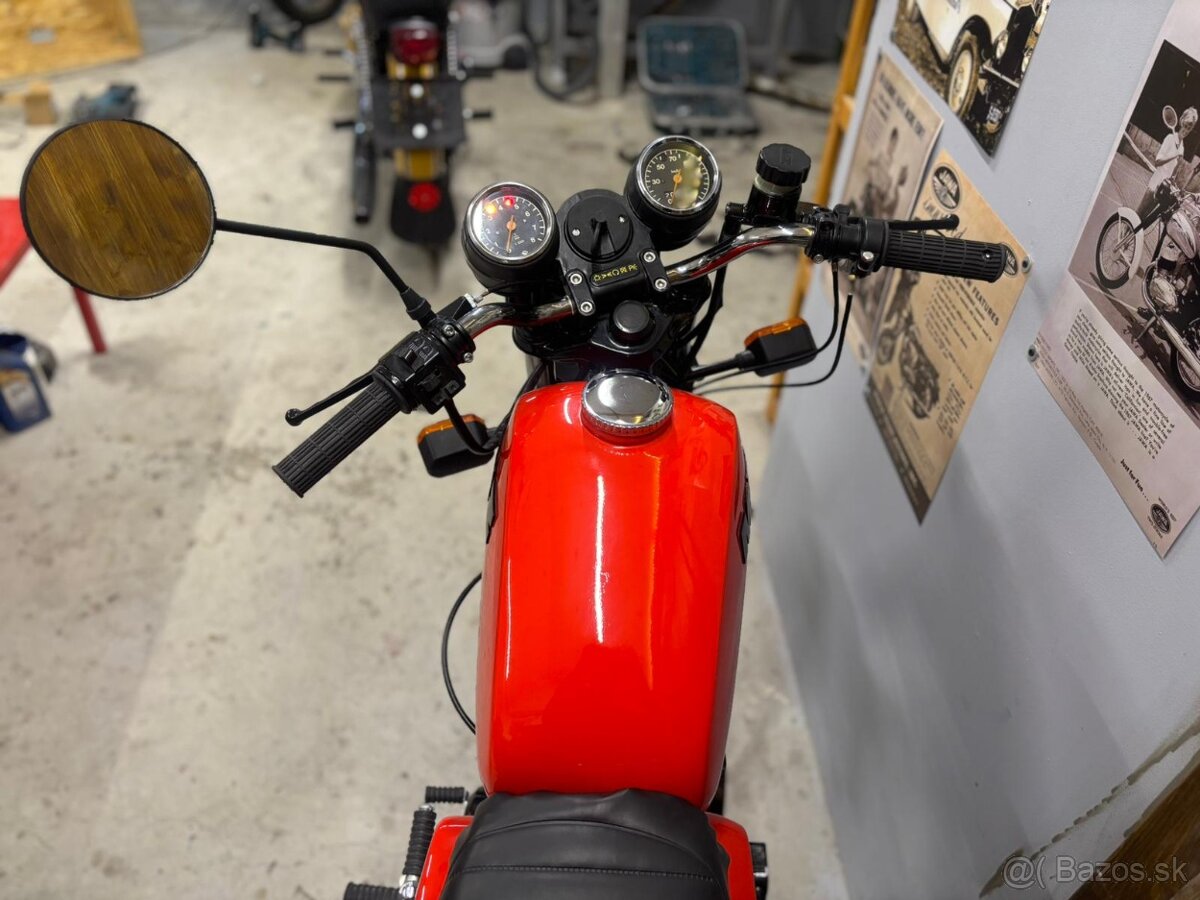 MZ 150