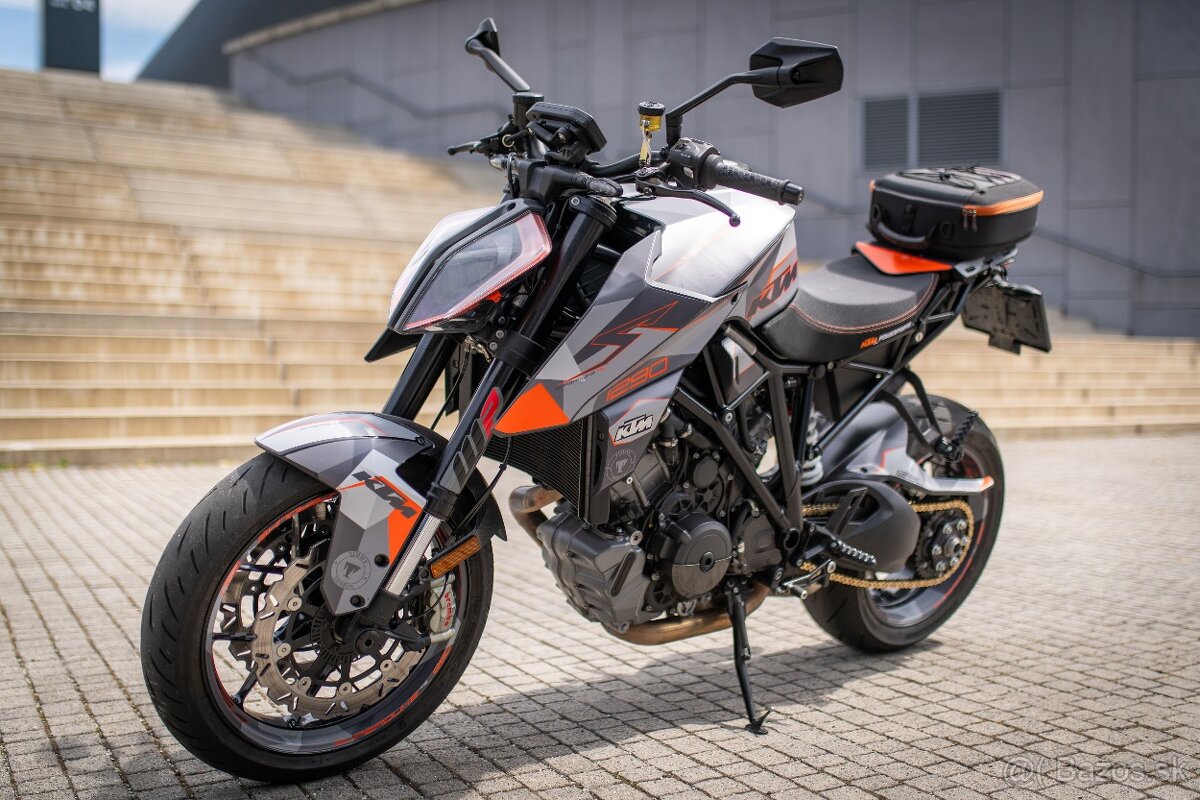 KTM 1290 Superduke R 2018 - 5