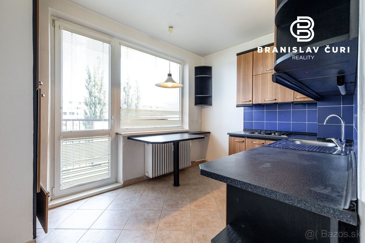 REZERVOVANÉ - PREDAJ 3-IZBOVÉHO BYTU V PÔVODNOM STAVE - Palá - 5