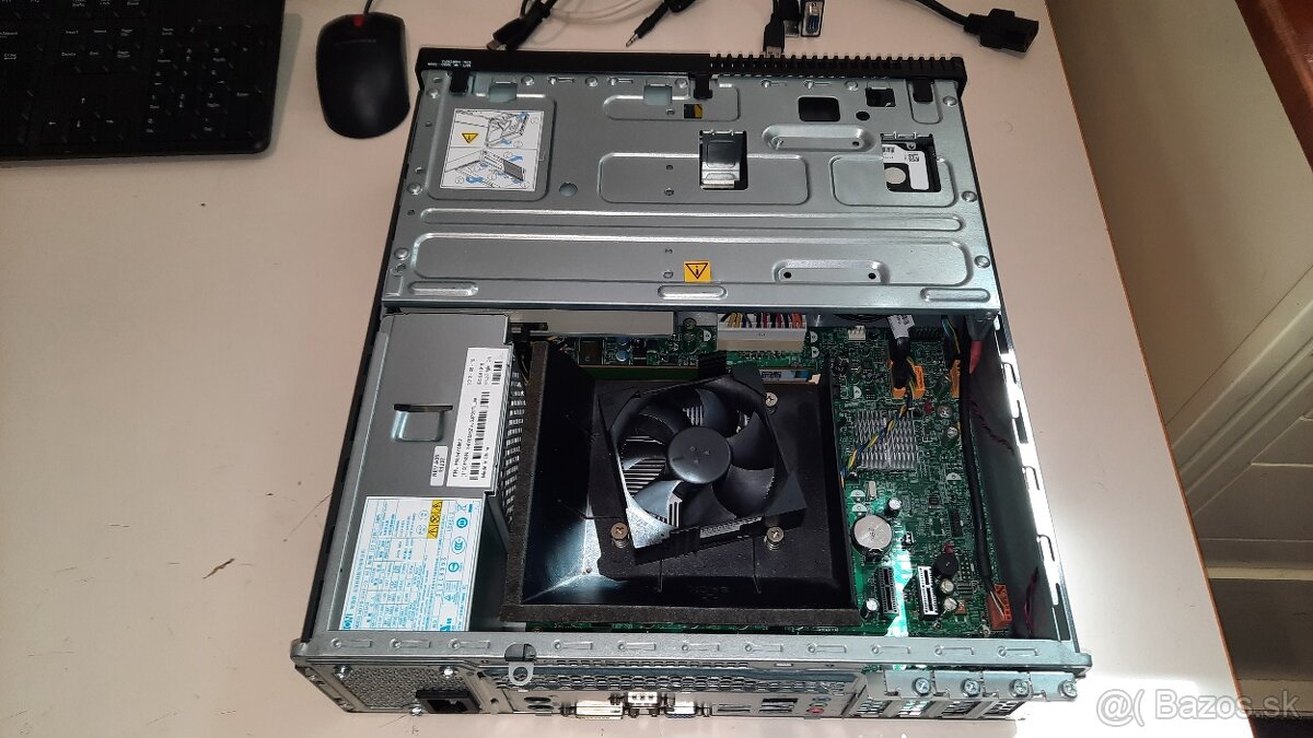 Predám PC Lenovo ThinkCentre M72e/Windows 10 Pro 64-bit SK. - 5
