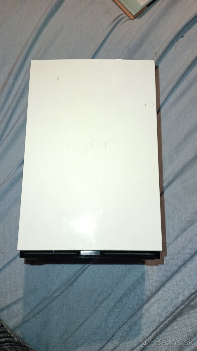 Qnap TS-228 - 5