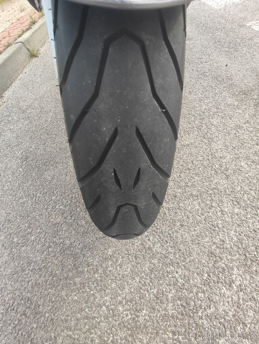 Yamaha FJR 1300 r.v.2007 - 5