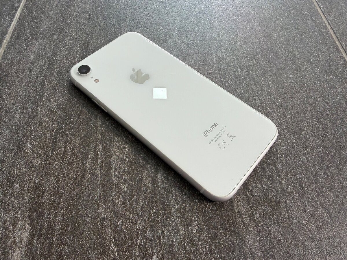 Apple iPhone XR 64 GB v bielej farbe White - 5