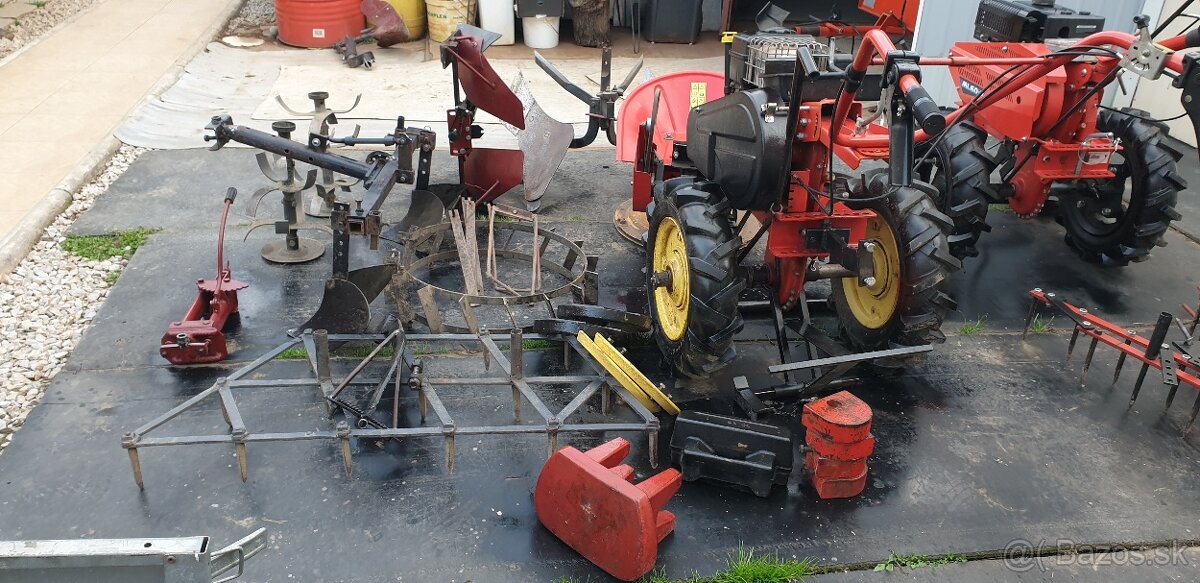 Predam traktory s prísl. - 5