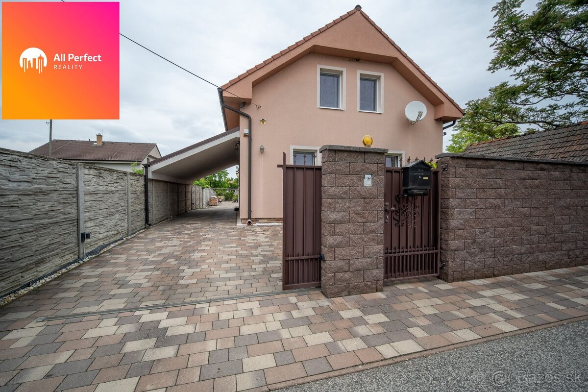 Na predaj rodinný dom s bazénom v Opoji - 5