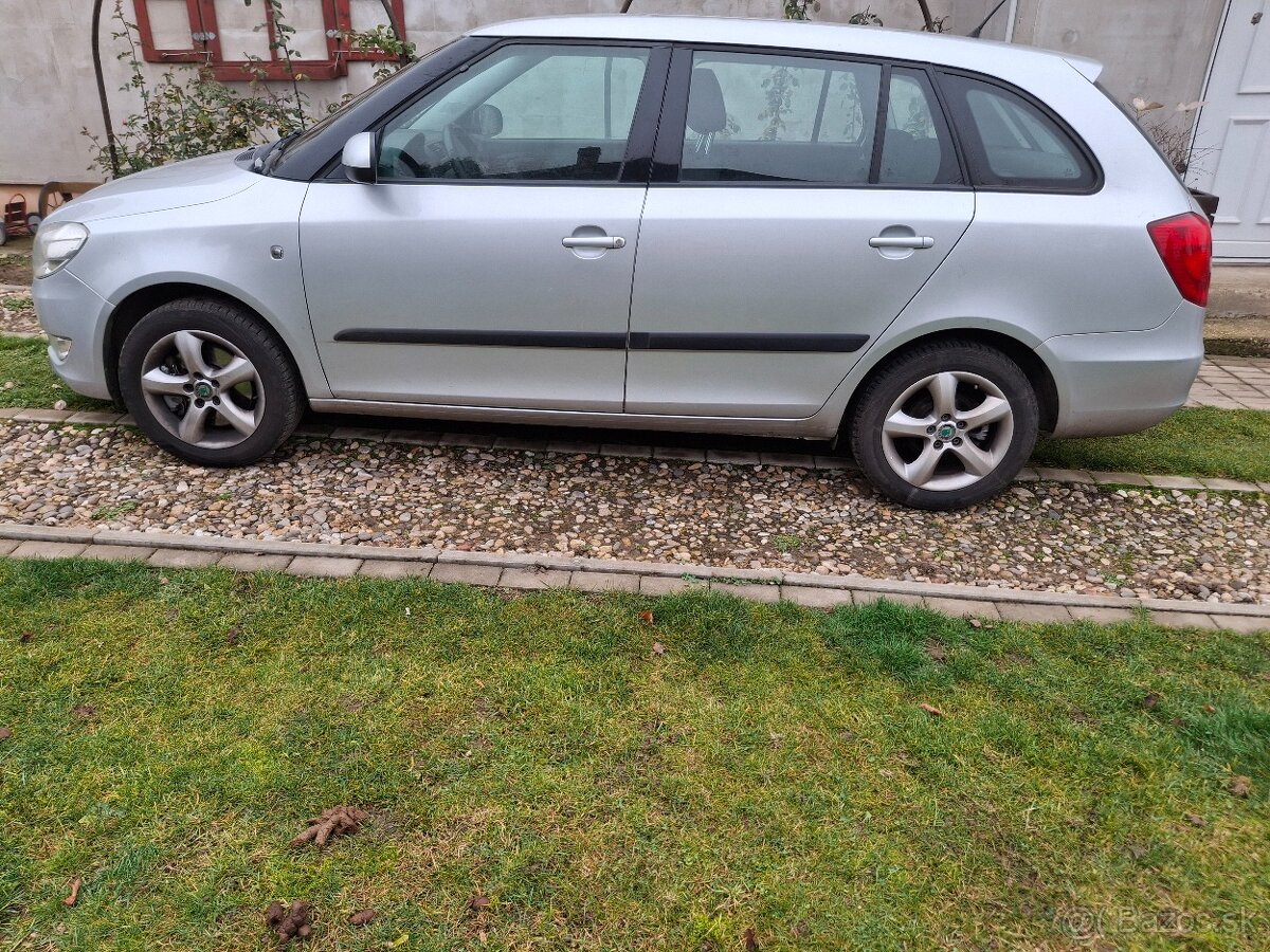 Predám Škoda Fabia ll - 5