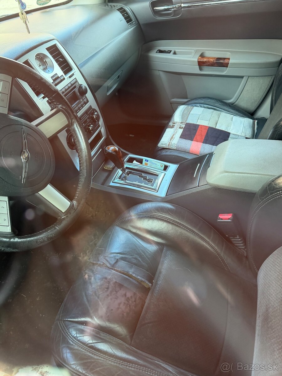 Chrysler 300C 3,0crdi - 5