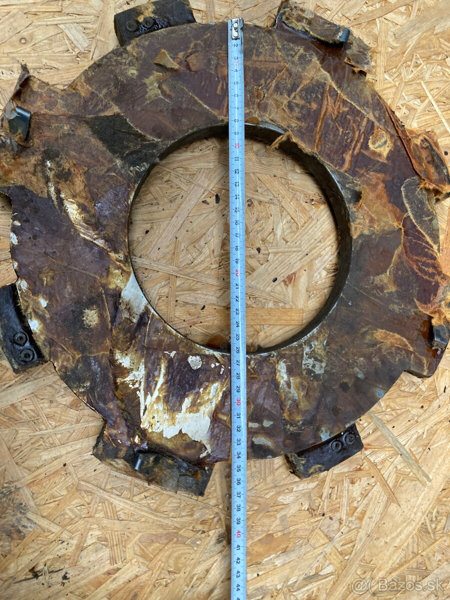 ZIL 131 predám palivovú nádrž a iné ND - 5