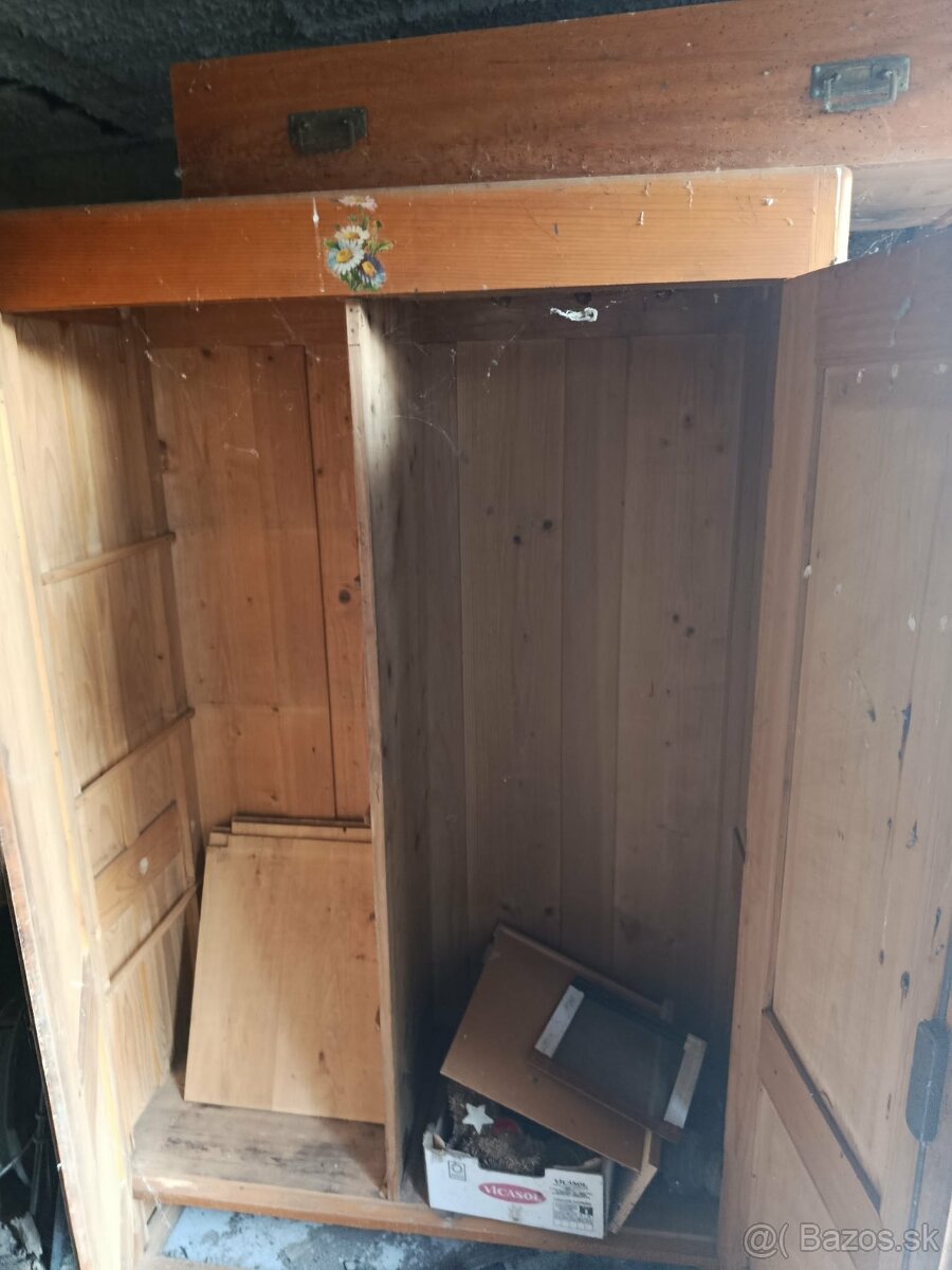 Staré skrine - 5