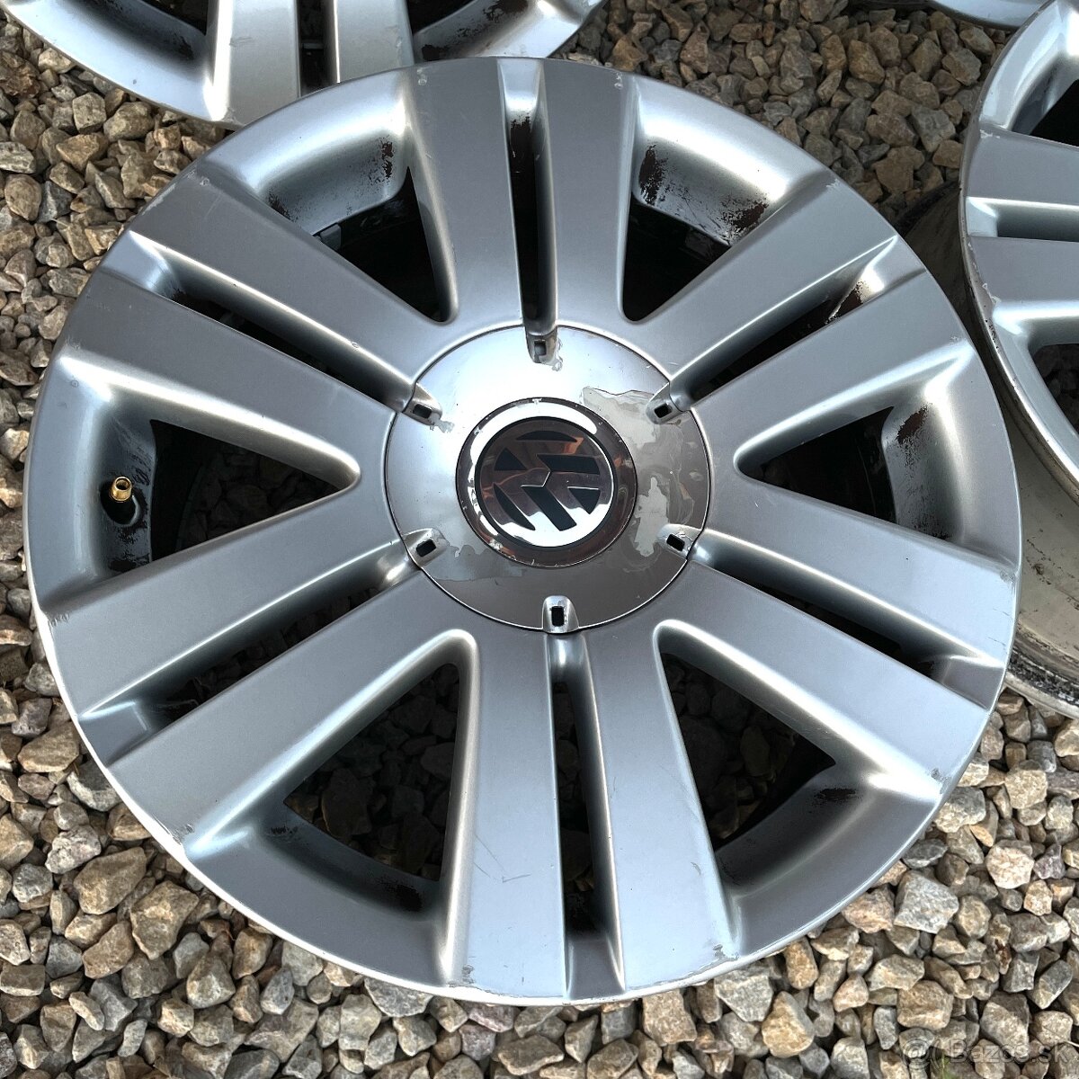 hlinikove disky Vw 5x112 r16 - 5
