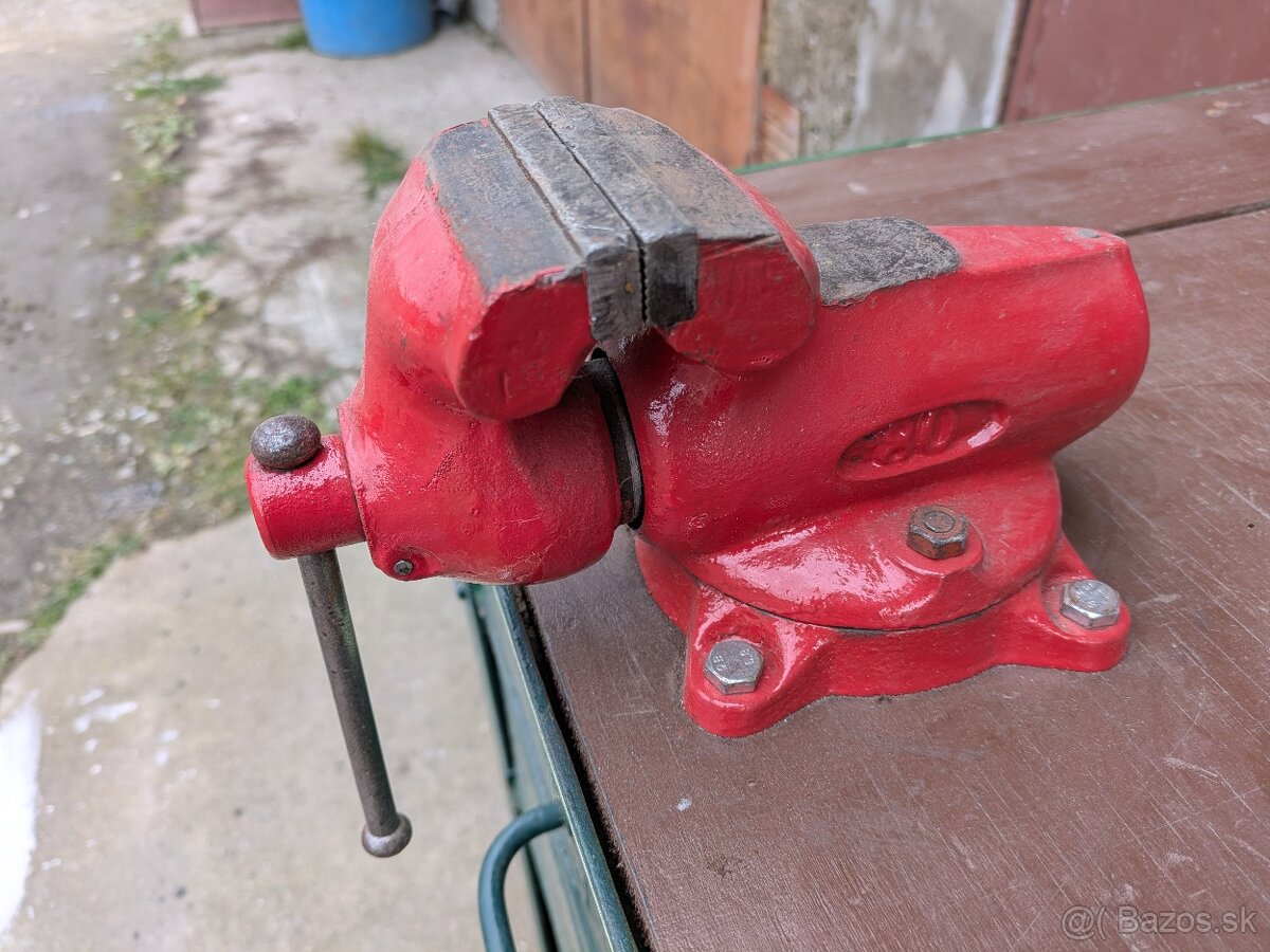 Pracovný dielenský stôl so zverákom York - 5