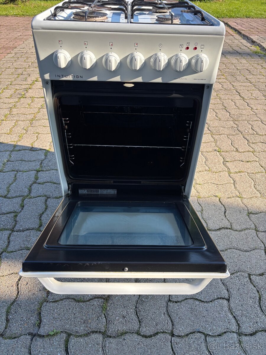 Predám kombinovaný sporák - 5