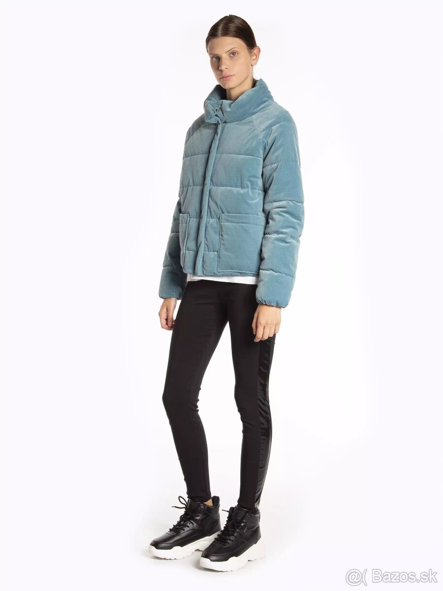 Štruktúrovaná zamatová vatovaná bunda Gate 40 super stav - 5