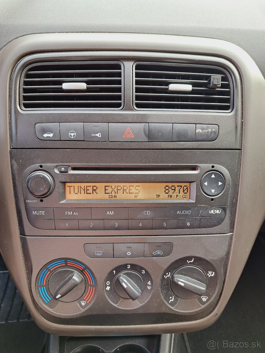 Grande Punto 1,2 benzín - 5