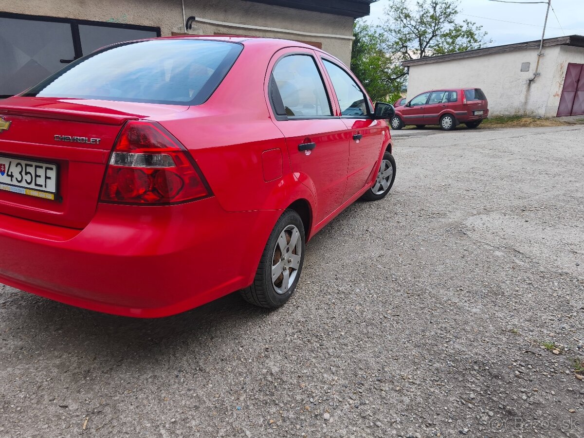Chevrolet Aveo - 5
