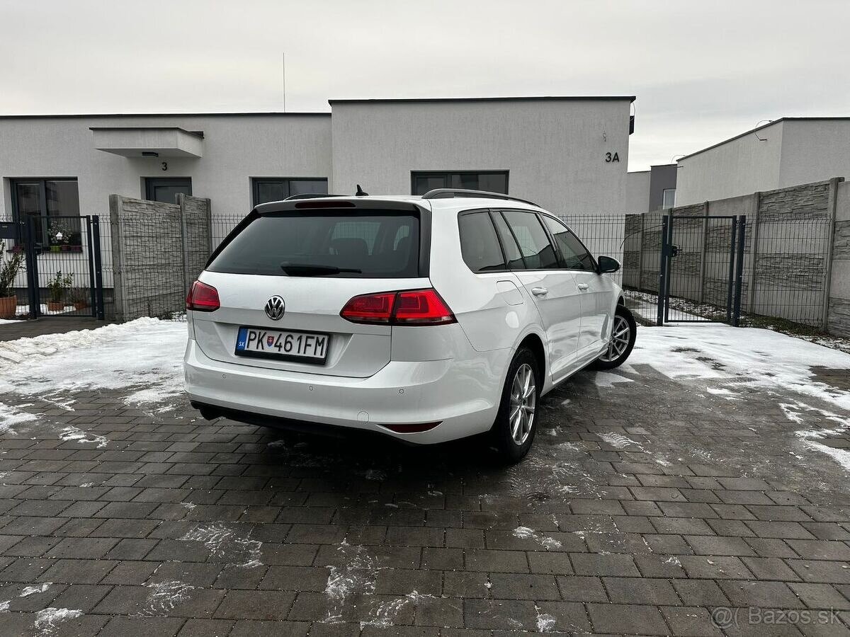 Volkswagen Golf 1.6 TDI DSG - 5