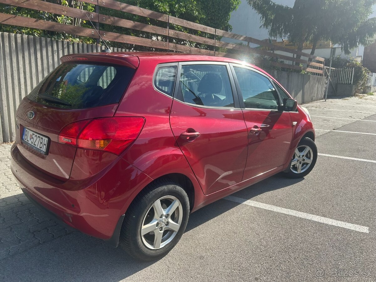 Predám Kia Venga 1,4l, 66,2kW - 5