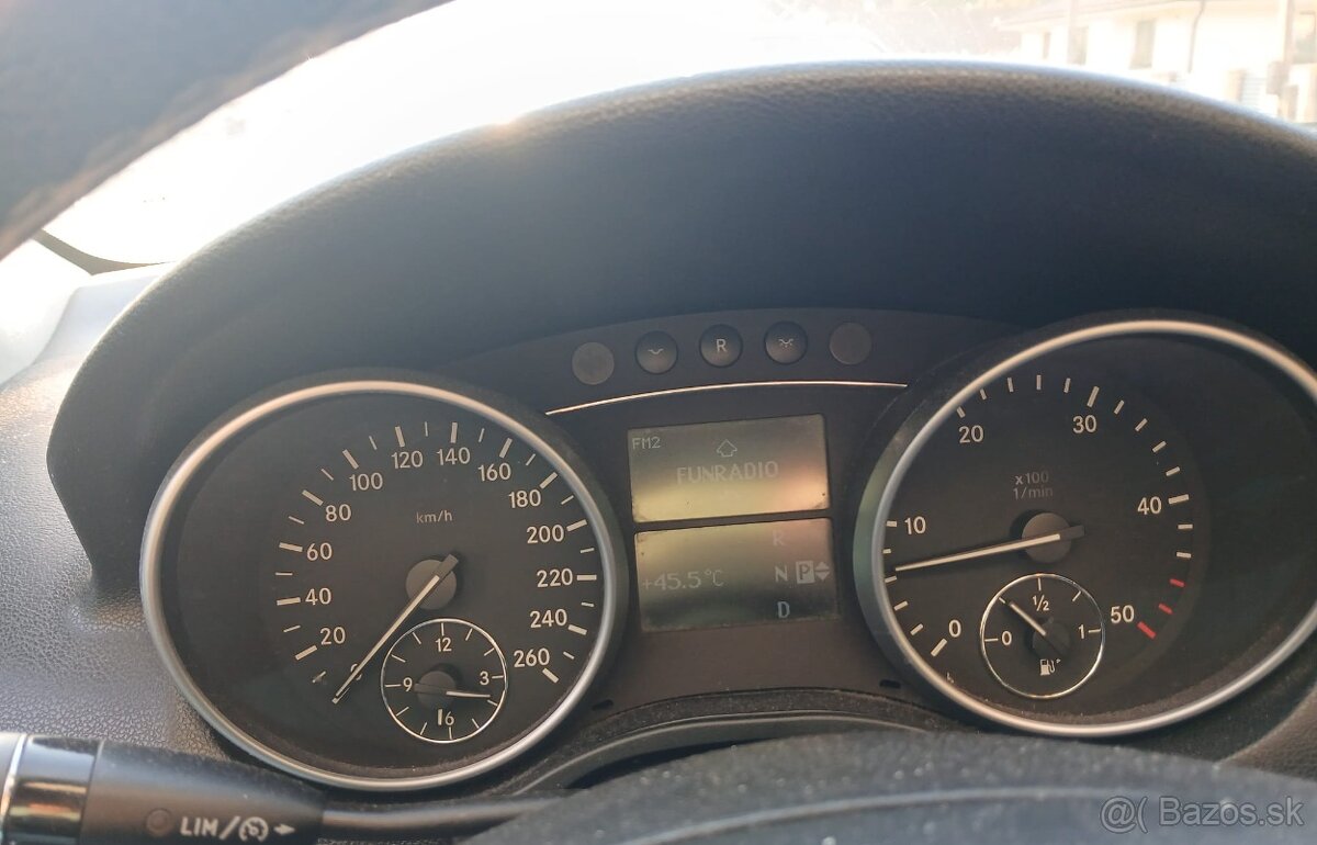 Predam mercedes Ml164 - 5