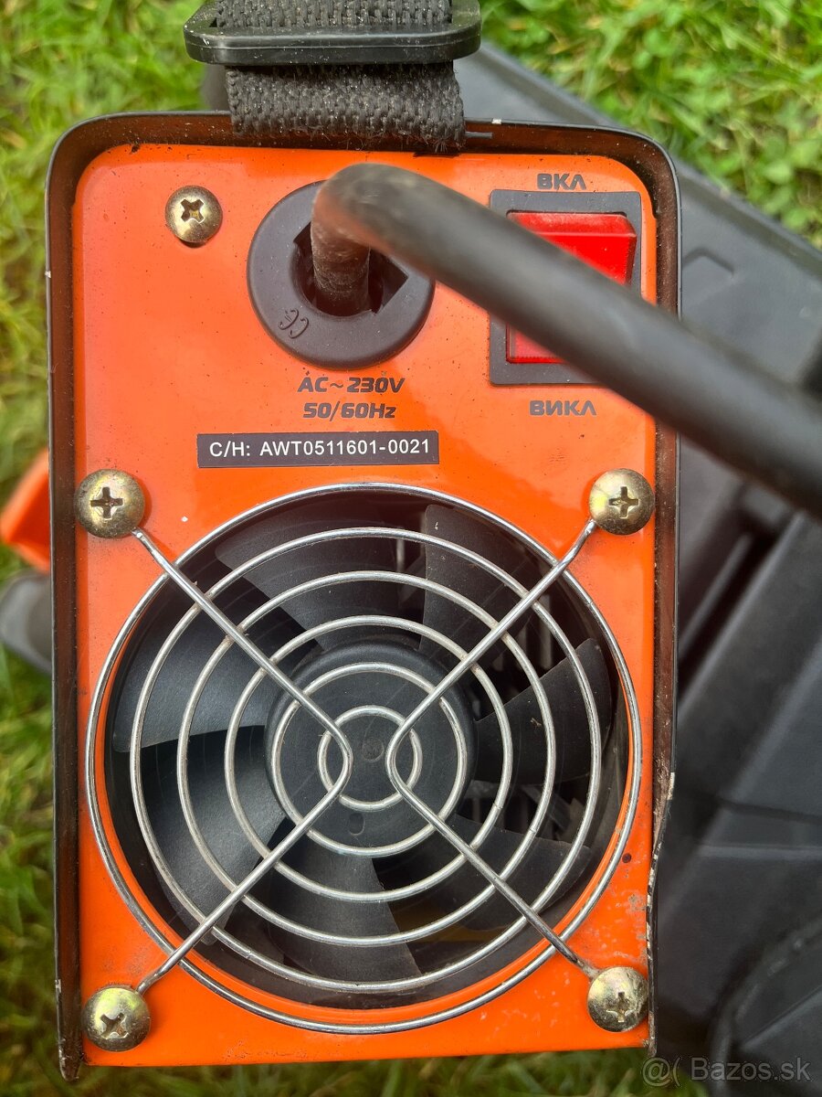 Predam invektorovu zváračku Dnipro M 250 K - 5