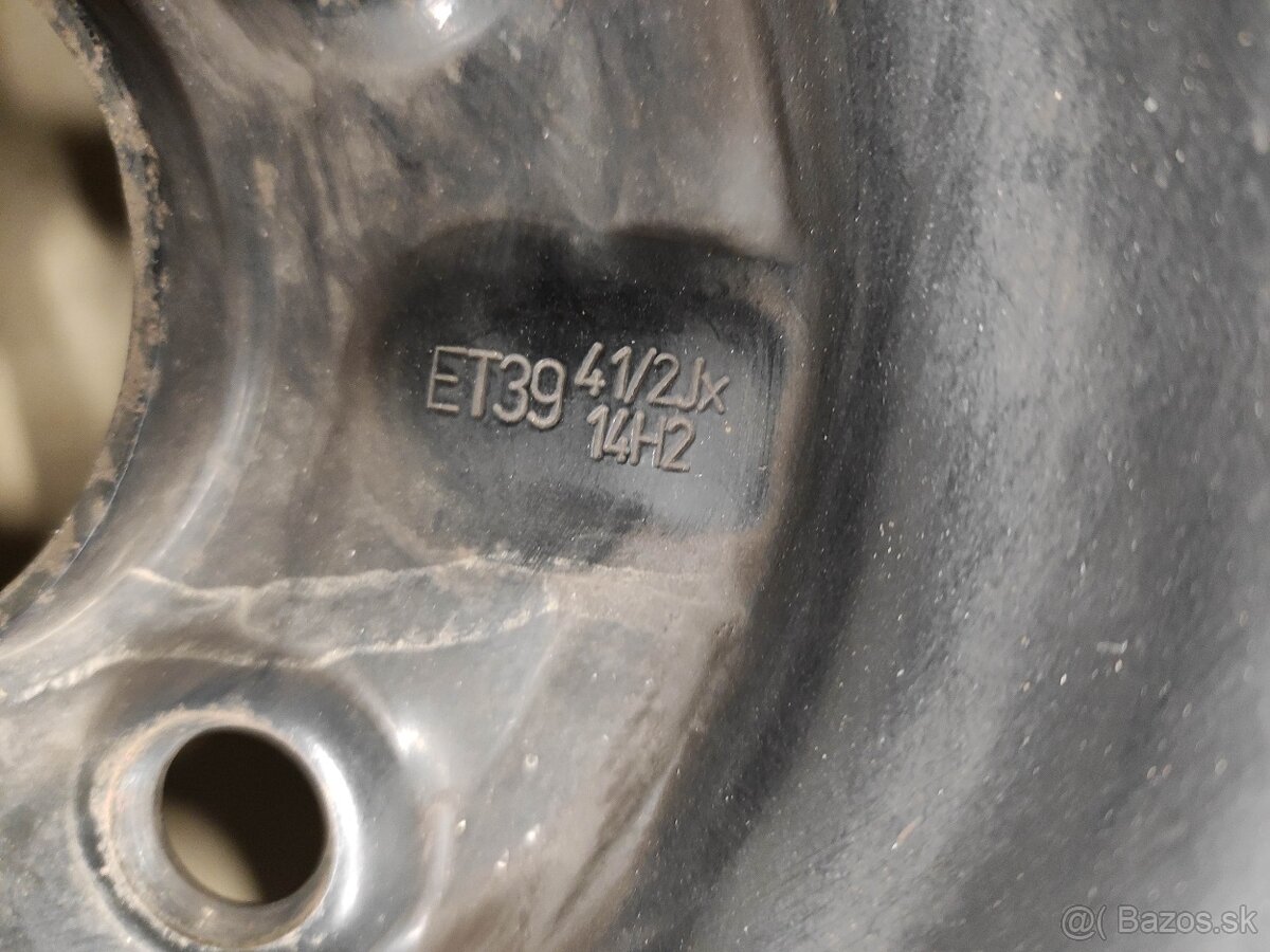 Zimné pneu R14 165/65, komplet kolesá s diskami a puklicami - 5