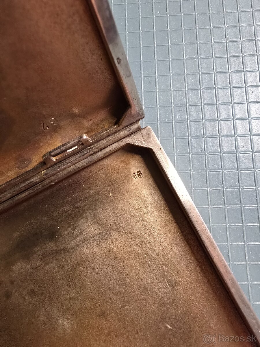 Strieborná tabaterka 835/1000 - 5