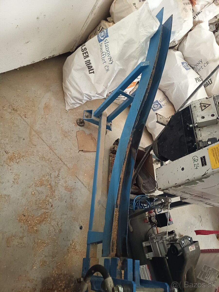 Briketovací lis - 5