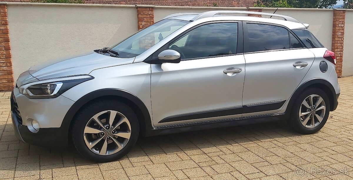 Hyundai I20 ACTIVE, benzín 1.4 , Nebúrané SK auto - 5