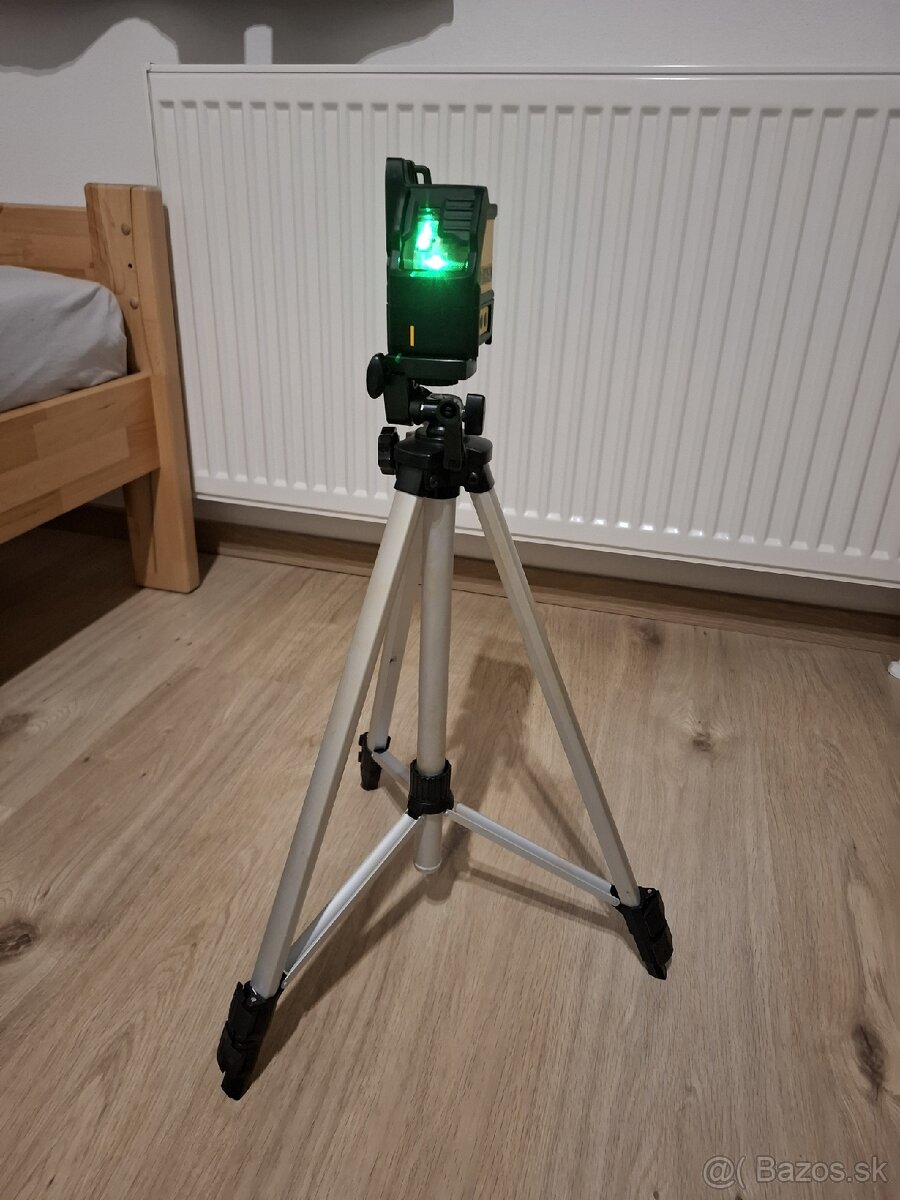 krížový laser DeWalt DW088CG - 5