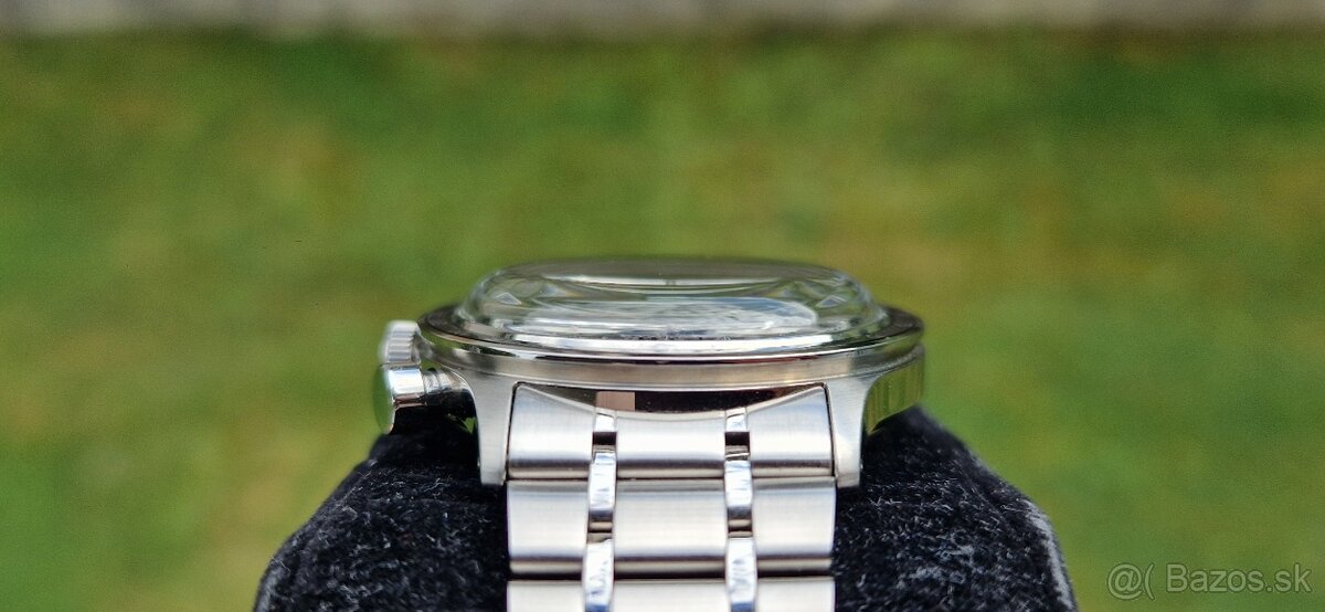 Predám SEIKO SSB479 - 5