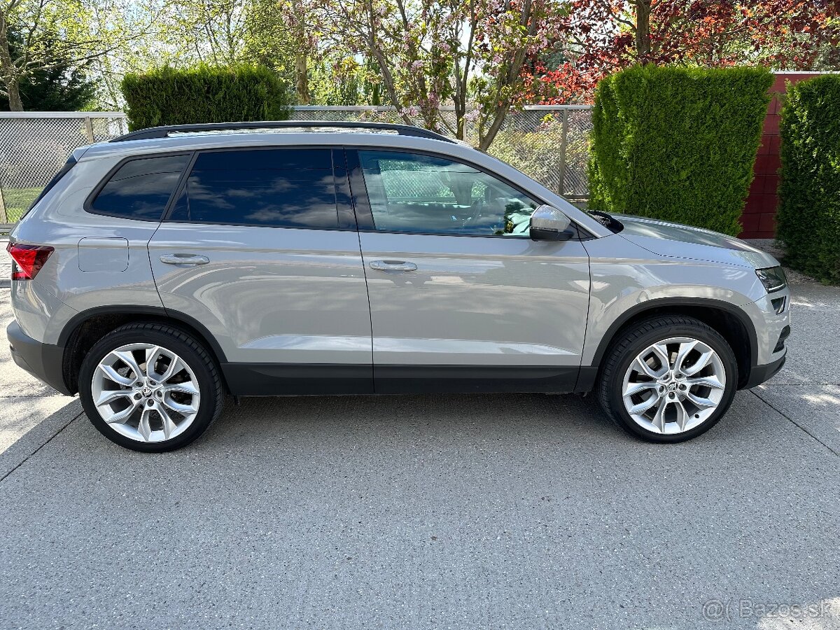 SKODA KARQK 2019 4x4 - 5