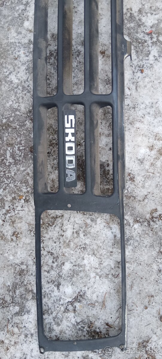Škoda 130 predná maska - 5