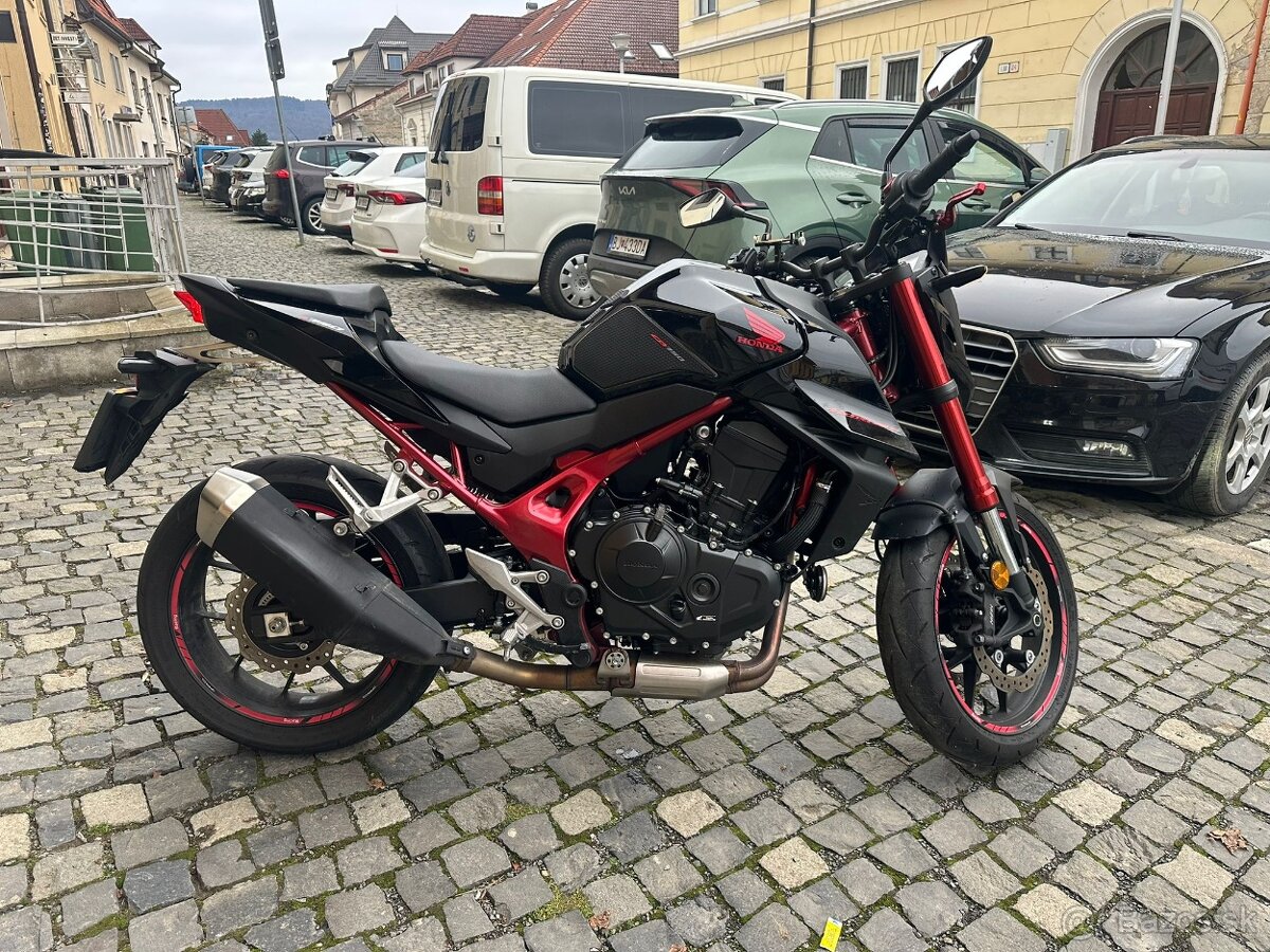 Honda hornet 750 - 5