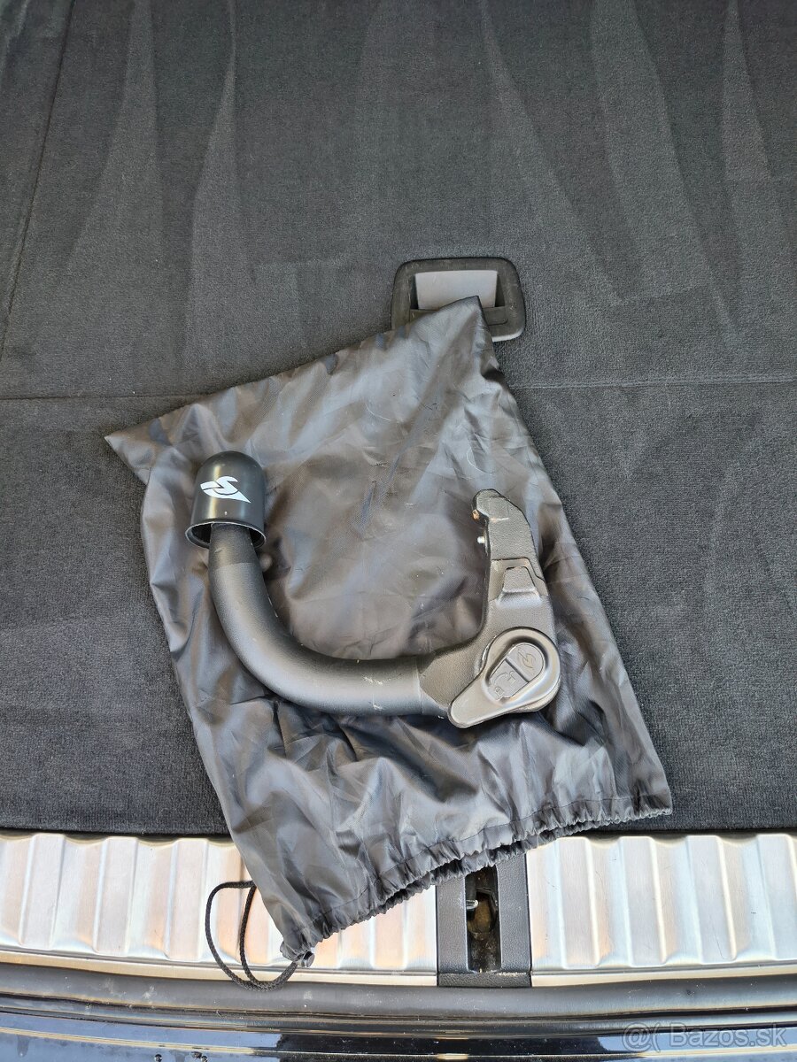 BMW 318D G21 110kW - 5