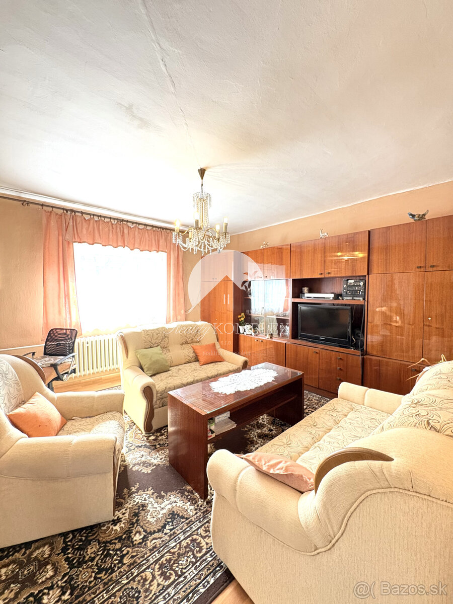 Reality KOMPLEX s.r.o.,Vám ponúka na predaj priestranný dom - 5