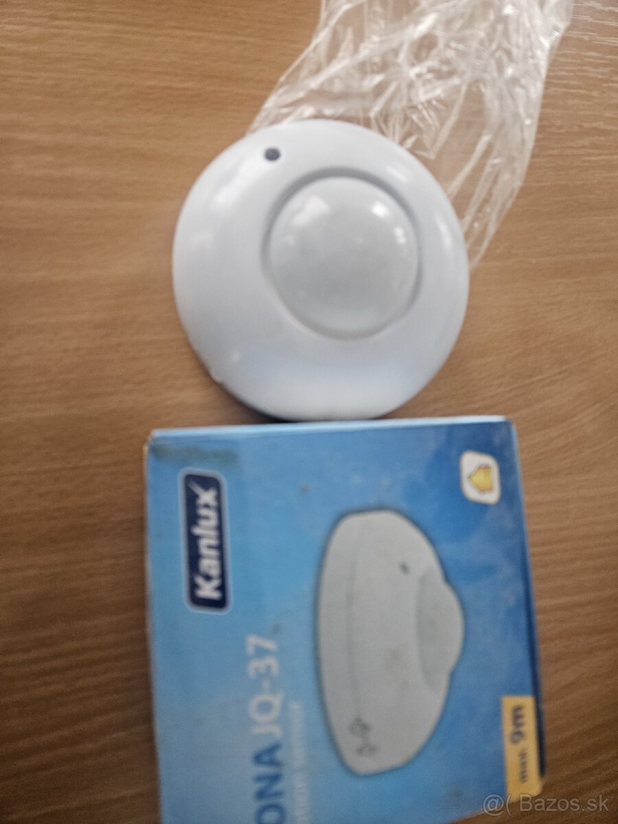 Pohybove sensory do interieru - 5