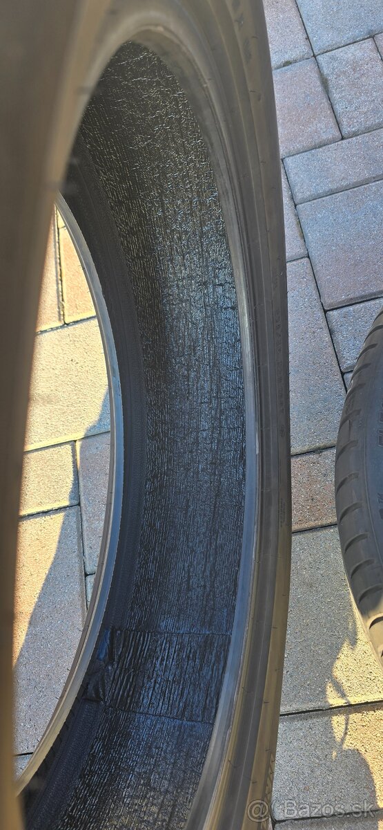 235/50 R20 100T Letné - 5